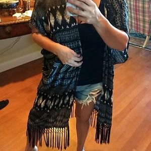 Kimono with fringe detail bottom